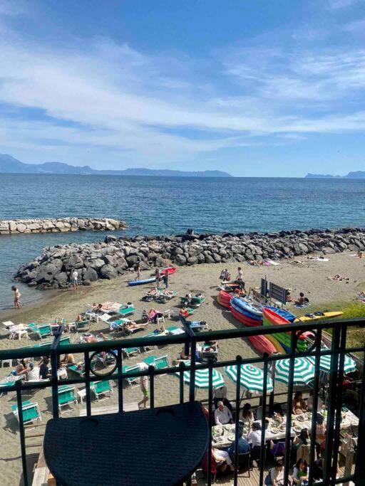 Il Richiamo Del Mare Villa Neapel Exteriör bild