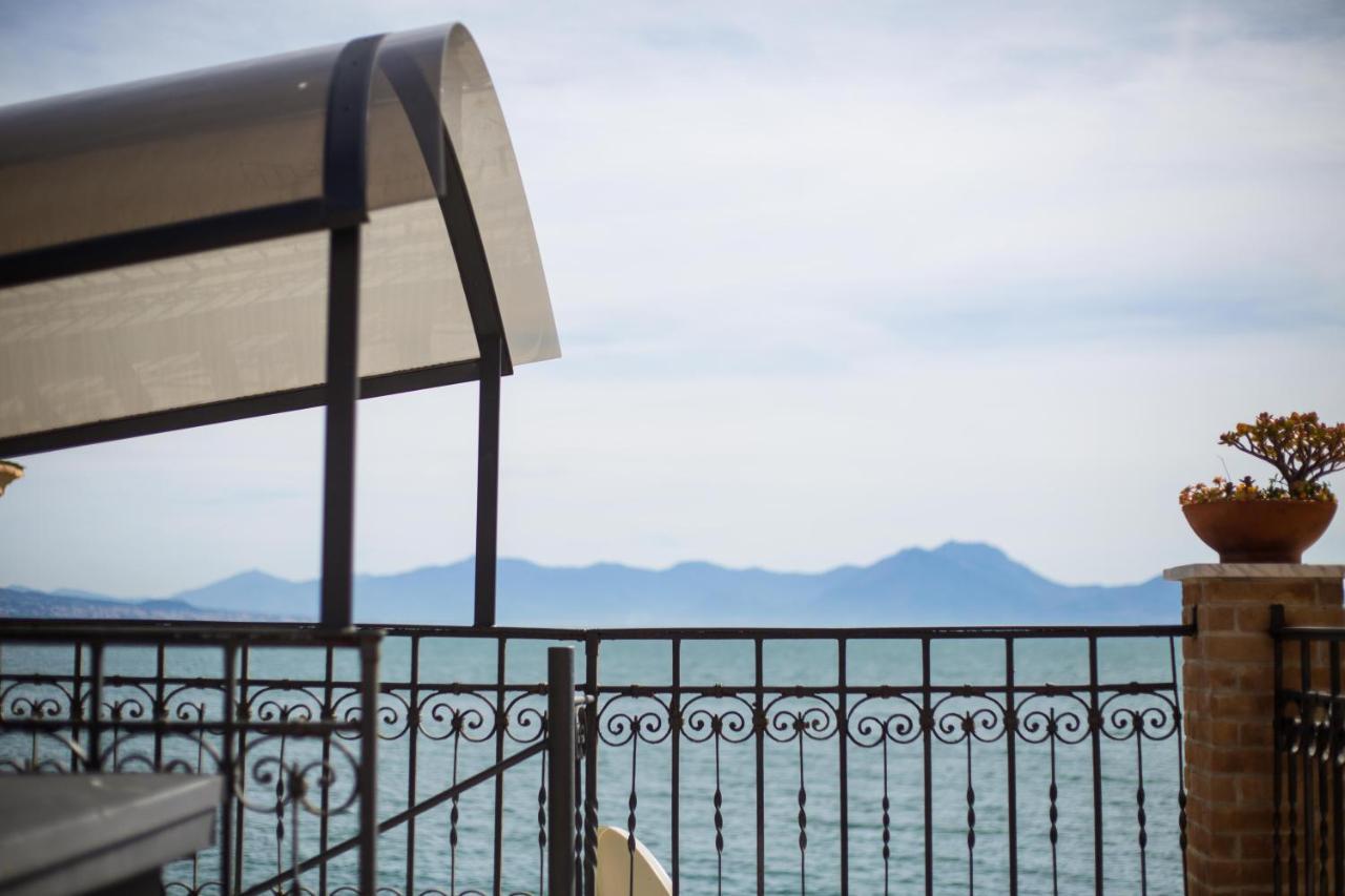 Il Richiamo Del Mare Villa Neapel Exteriör bild