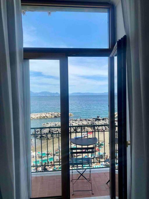 Il Richiamo Del Mare Villa Neapel Exteriör bild